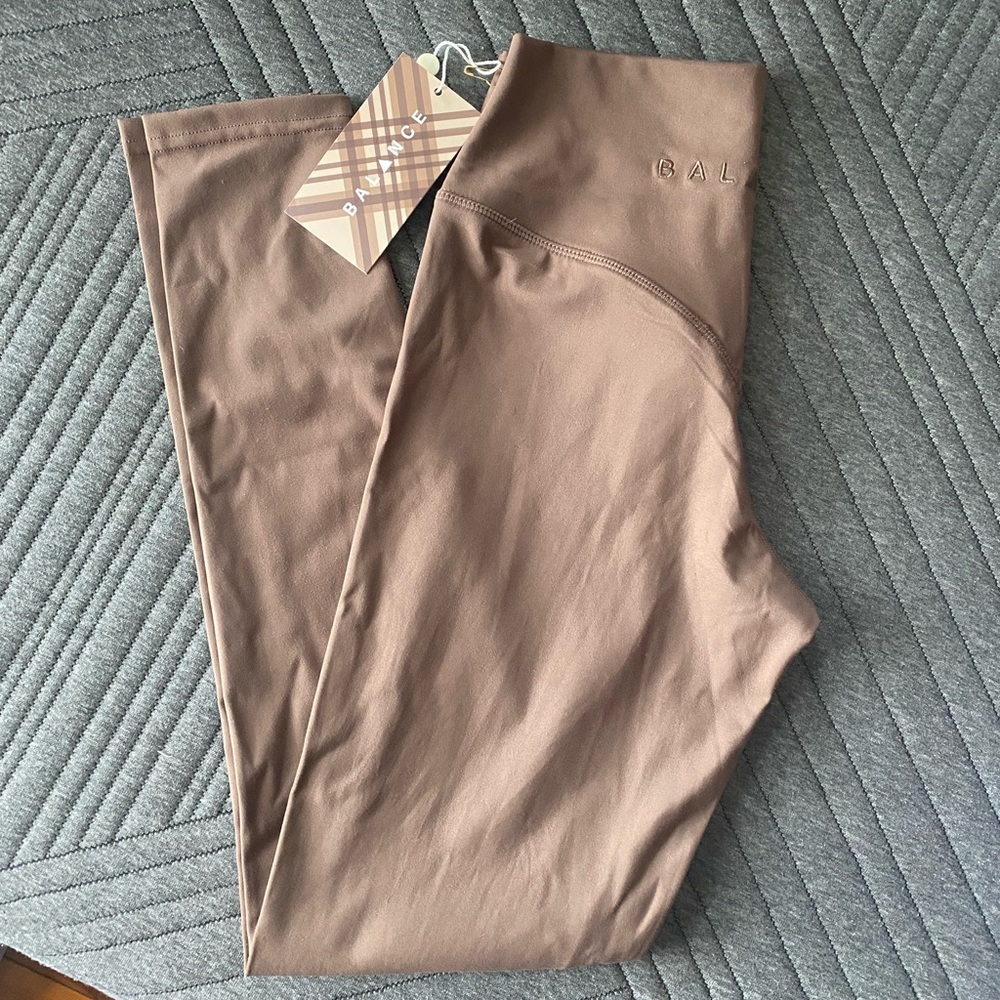 Balance Athletica cloud pant leggings size Med color charcoal NWT